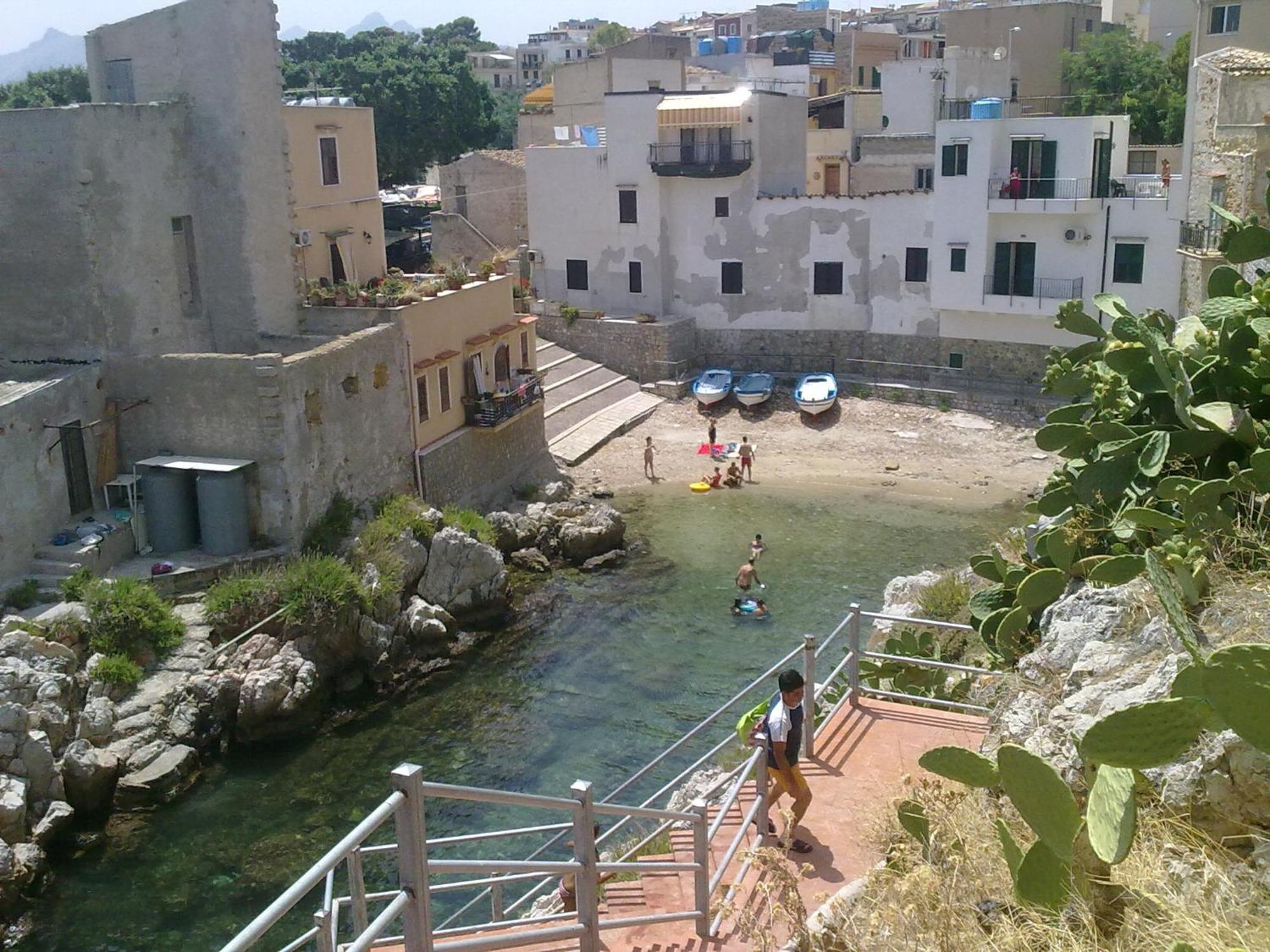 La Caletta Bed and Breakfast Santa Flavia Buitenkant foto