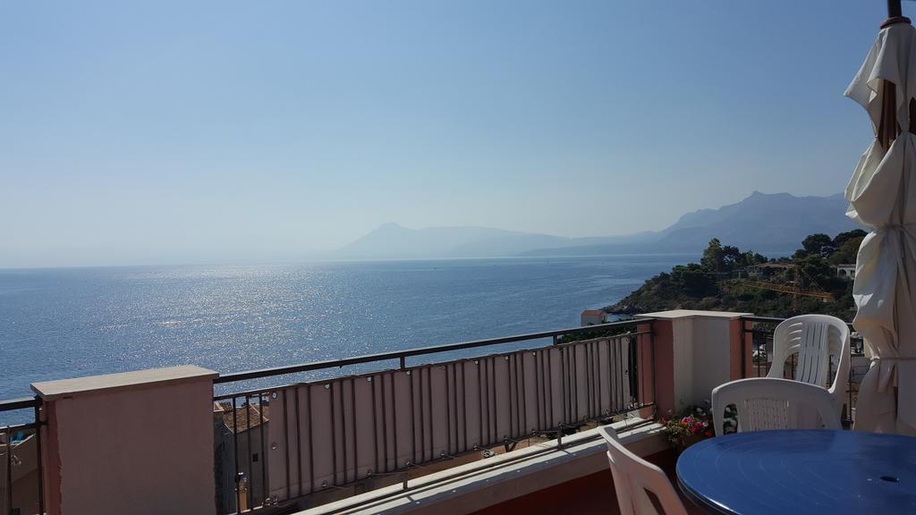 La Caletta Bed and Breakfast Santa Flavia Buitenkant foto
