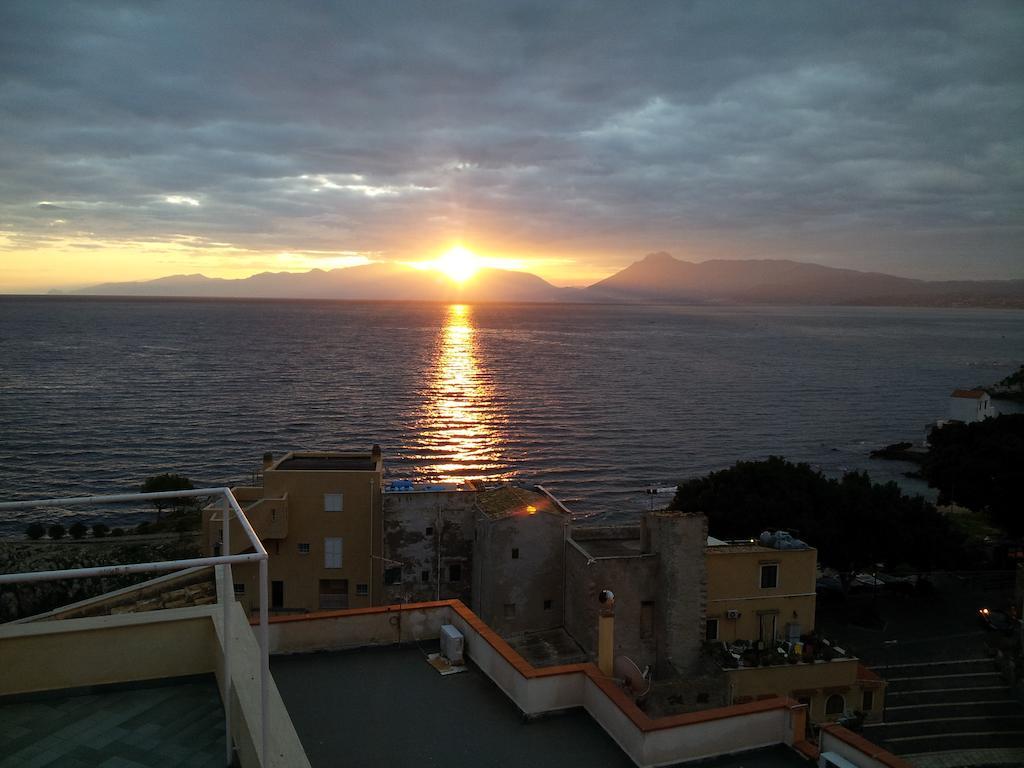 La Caletta Bed and Breakfast Santa Flavia Buitenkant foto
