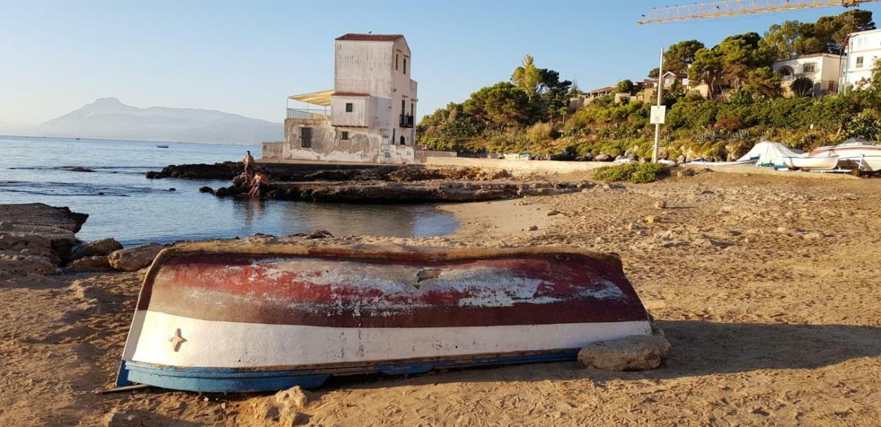 La Caletta Bed and Breakfast Santa Flavia Buitenkant foto